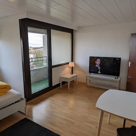 Daire Schoene Wohnung Mit Blick Auf Ulm *